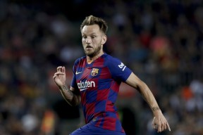 开云下载-西甲赛前走向成谜；莱比锡迎来里程碑；震撼外界；更衣室氛围转暖的简单介绍-开云下载