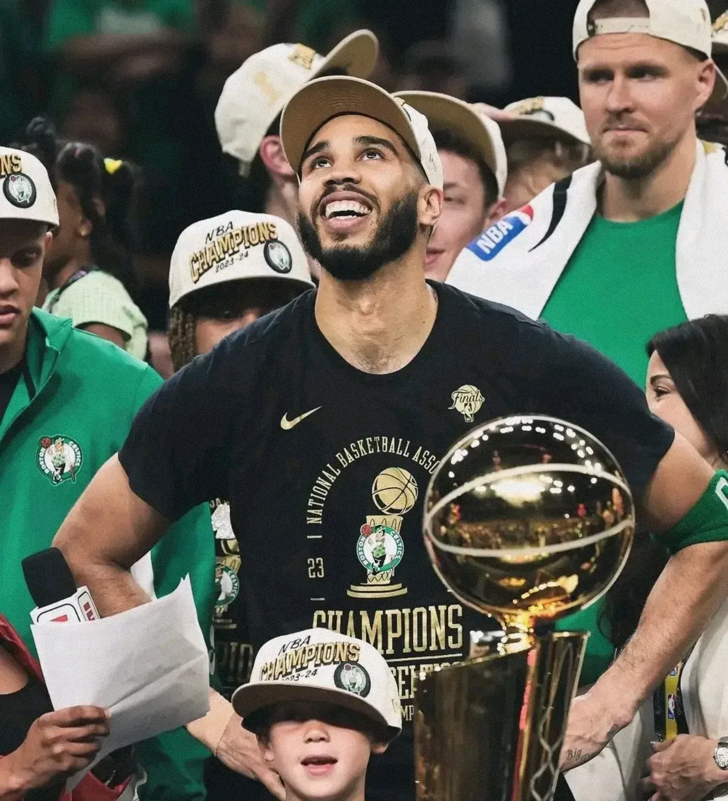 波士顿凯尔特人迎欧联关键赛,赛前门线救险,悬念犹存,细节决定成败的简单介绍 波士顿凯尔特人迎欧联关键赛,赛前门线救险,悬念犹存,细节决定成败的简单介绍